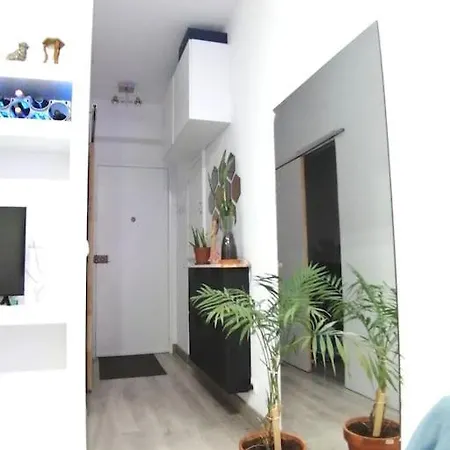 Apartamento T1 Em Paco De Arcos. Lejlighed